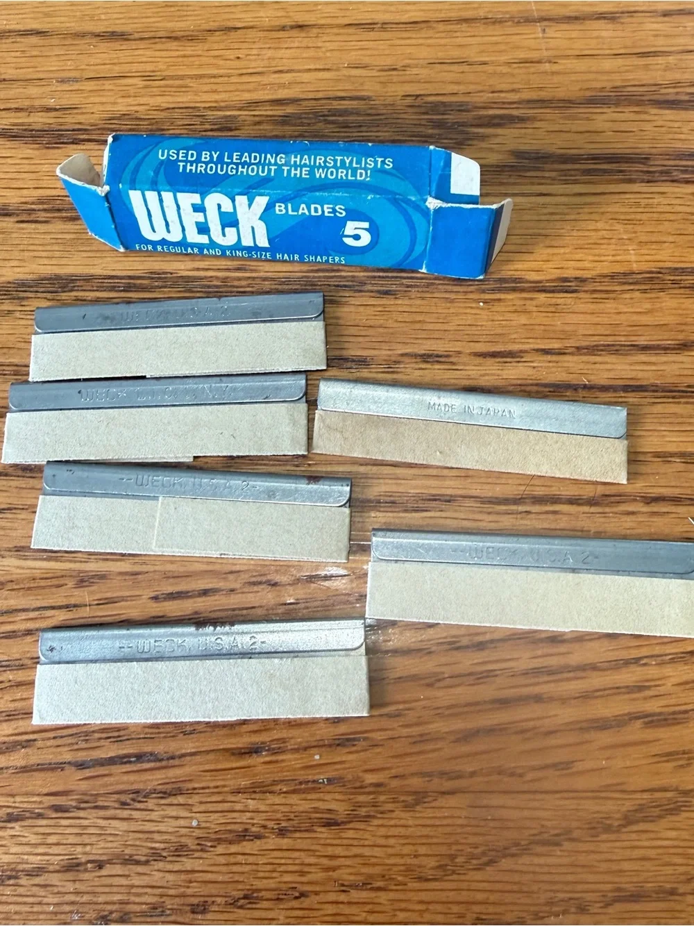 Vintage Weck Hair Shaper Razor Guard and 6 Extra Blades Made USA Straight Edge